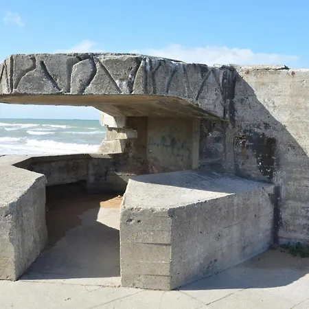 Manoir De Damigny * Saint-Martin-des-Entrées