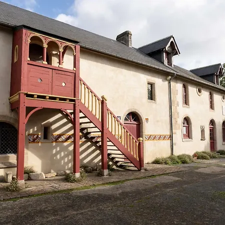 Manoir De Damigny Saint-Martin-des-Entrées