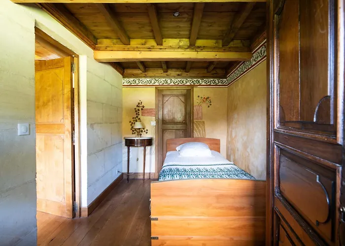 Manoir De Damigny * Saint-Martin-des-Entrees